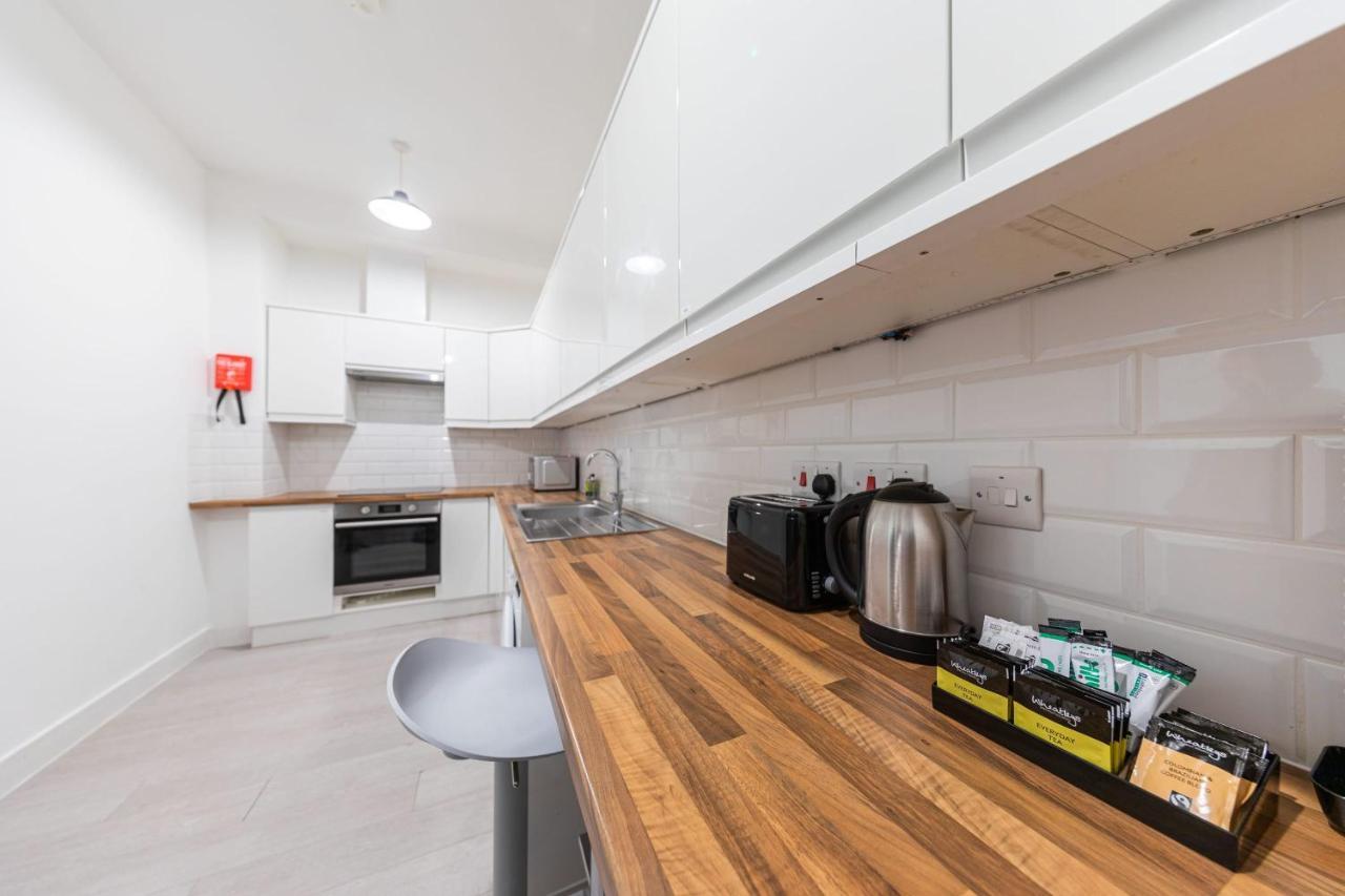 Cozy Ensuite Bedroom For Two Near Tufnell Park Лондон Екстериор снимка